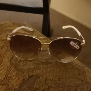 Piranha sunglasses